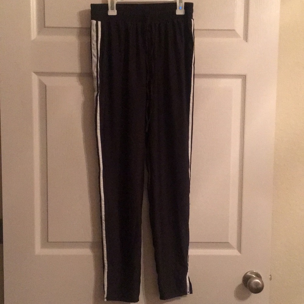 American Eagle joggers